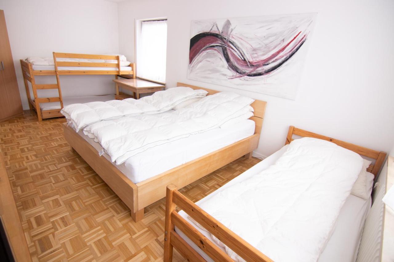 Familienzimmer Neumarkt in der Oberpfalz Exterior foto