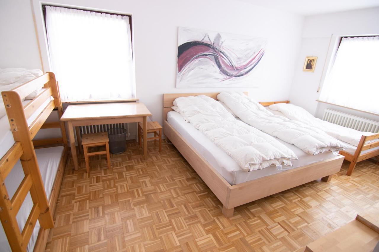 Familienzimmer Neumarkt in der Oberpfalz Exterior foto